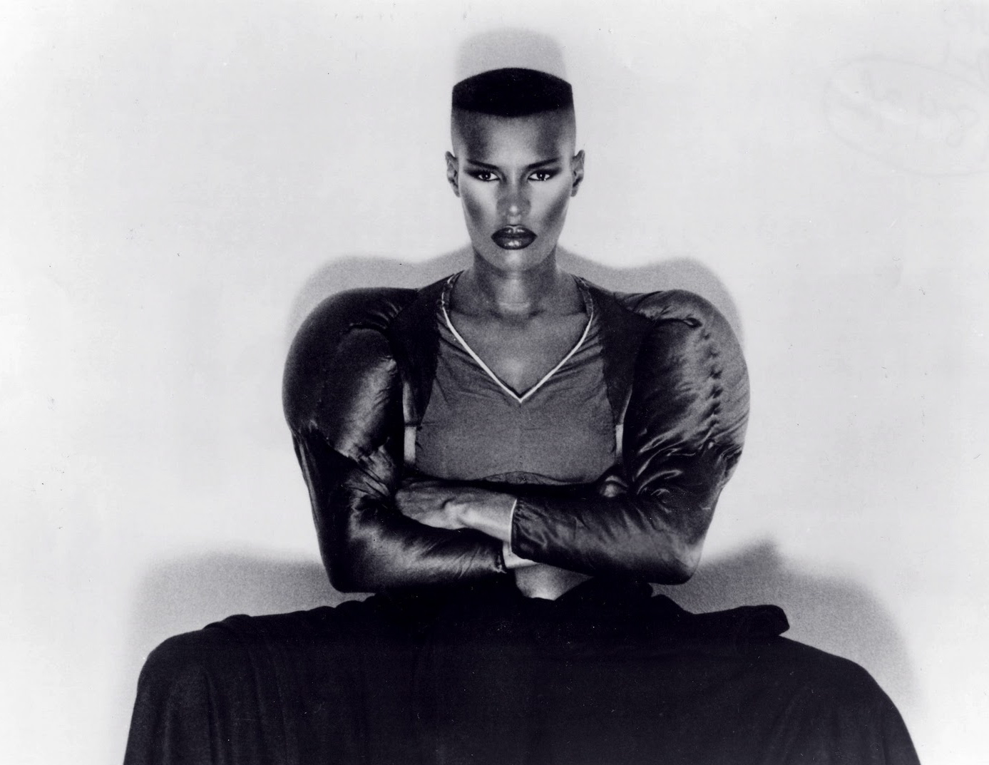 grace-jones-nossa-cone-fashion-da-semana-super-moderna